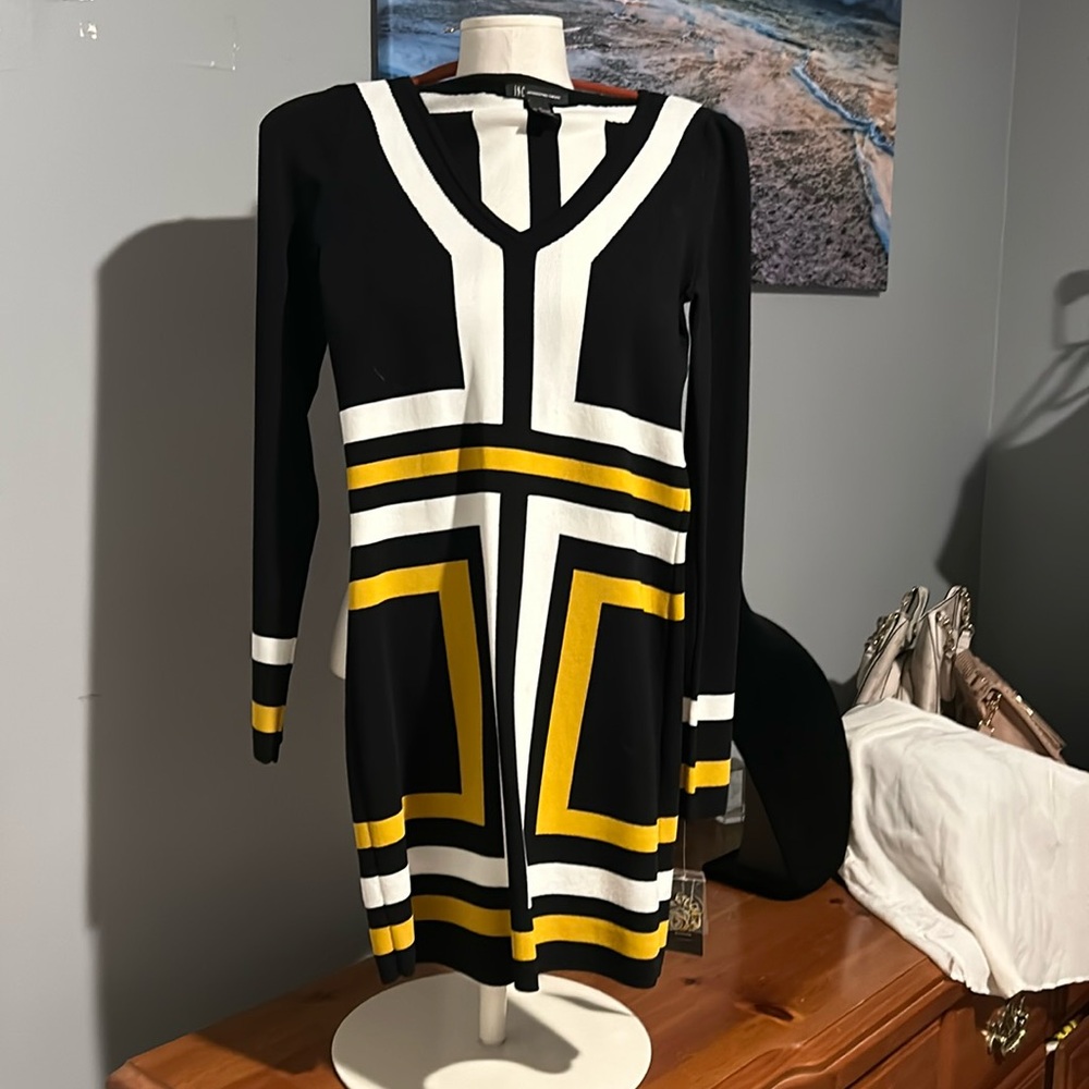 INC- black and yellow- long sleeve- form fitting